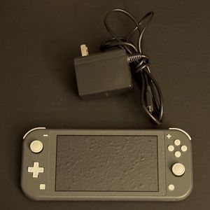 Nintendo switch lite console in great colour with charger